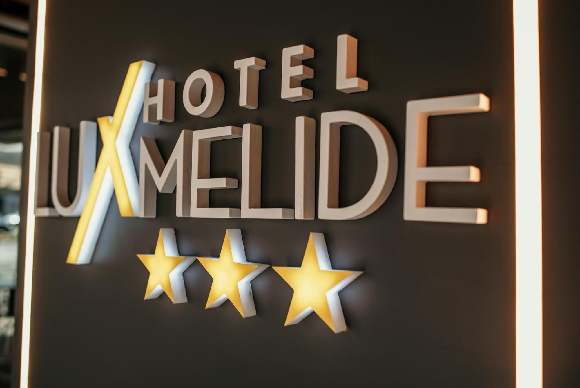 Hotel Lux Melide Luaran gambar