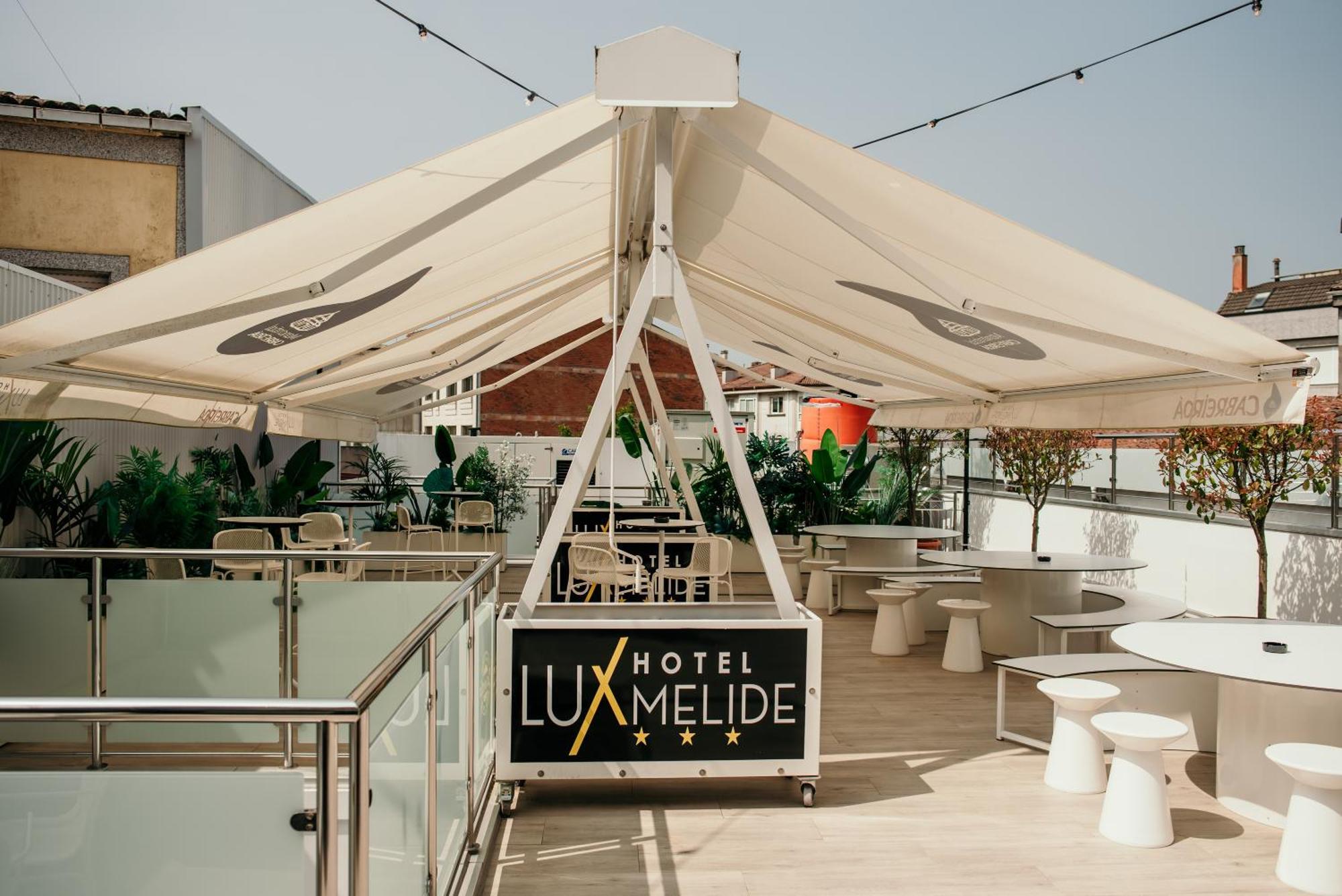 Hotel Lux Melide Luaran gambar