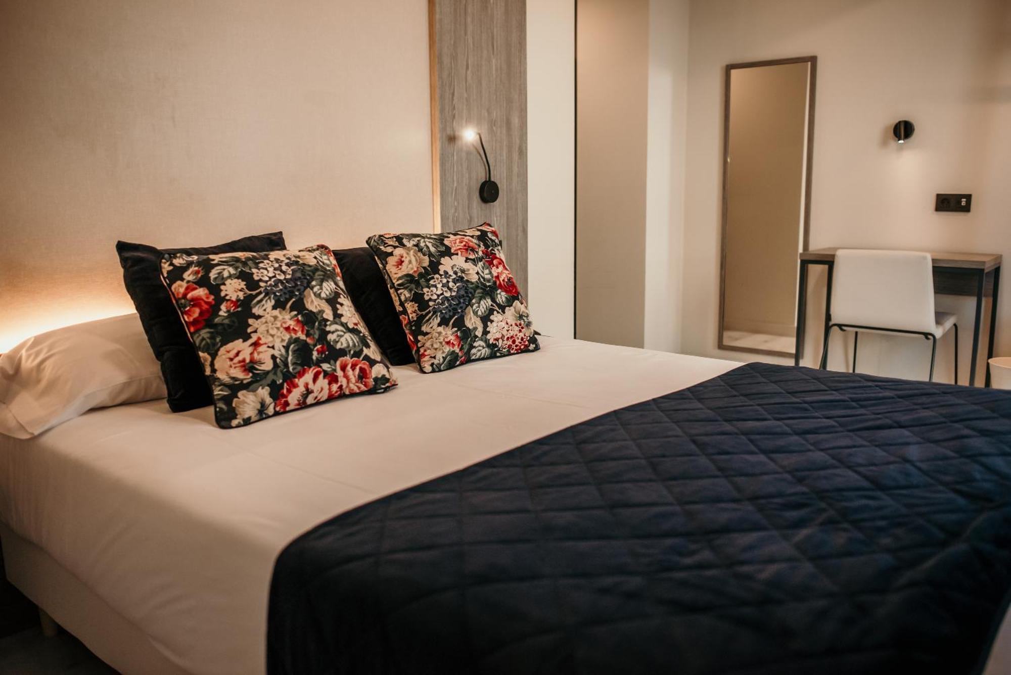 Hotel Lux Melide Luaran gambar